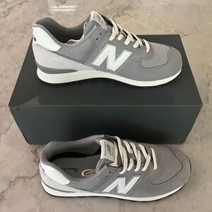 New Balance U574, men’s, Never worn, grey and white, athletic sneaker size 12 D